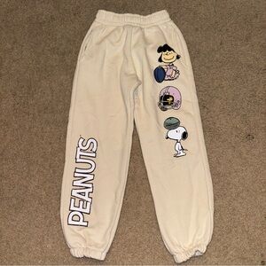 Zara Peanuts tan sweatpants, size 7, Kids Cream Sweatpants